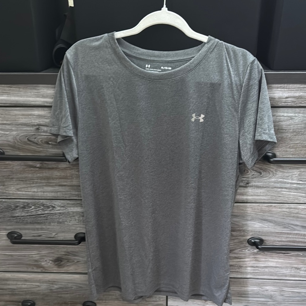 NWT Under Armour Gray Tee